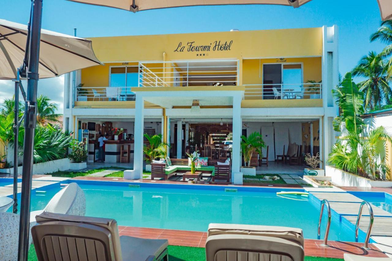 La Fourmi Hotel نوسي بي المظهر الخارجي الصورة