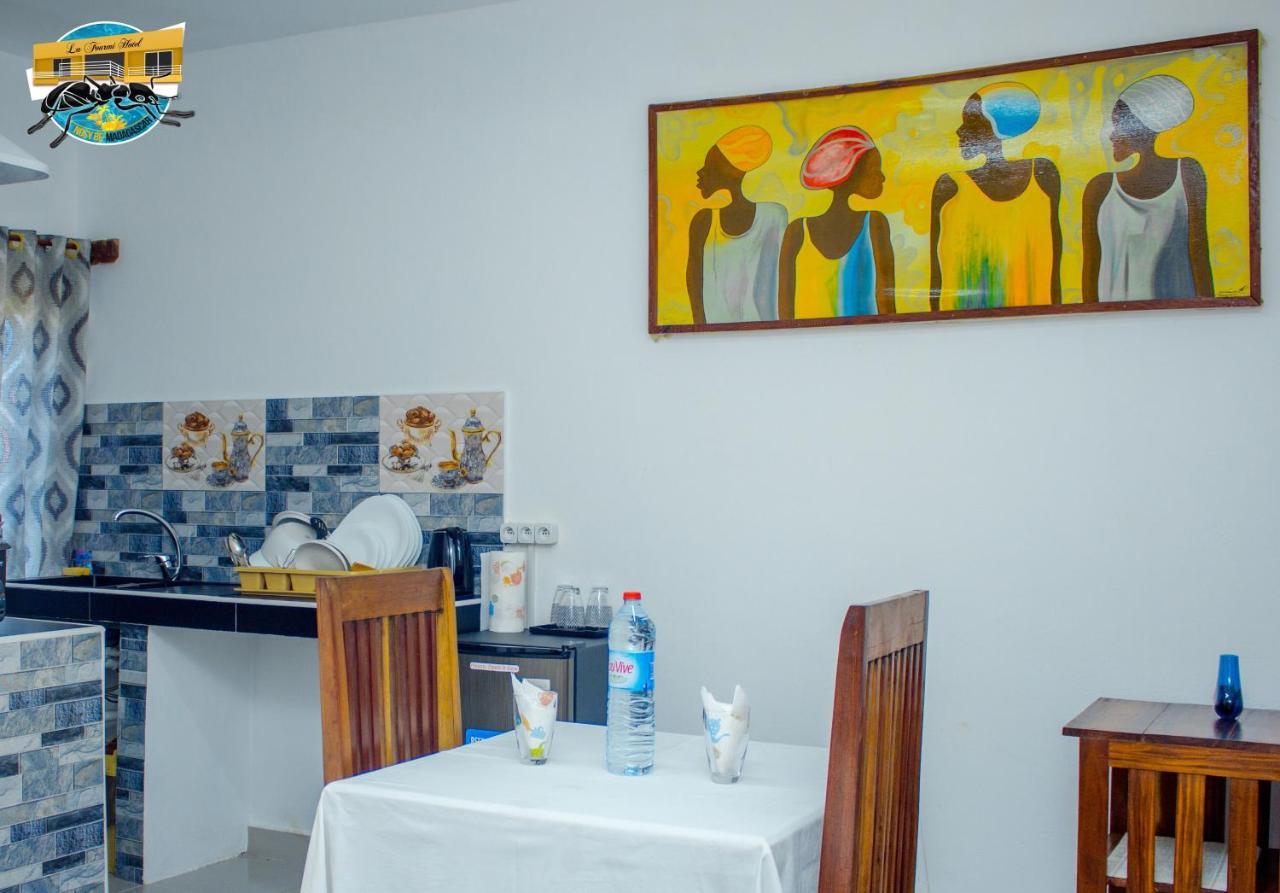La Fourmi Hotel نوسي بي المظهر الخارجي الصورة