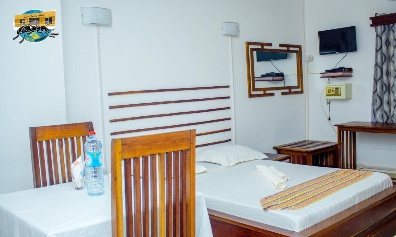 La Fourmi Hotel نوسي بي المظهر الخارجي الصورة